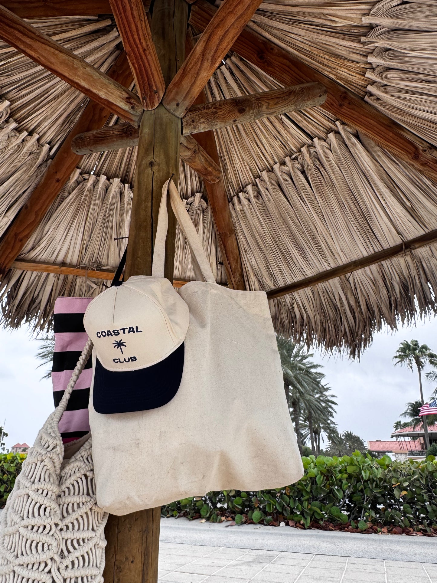 The Signature Coastal Hat